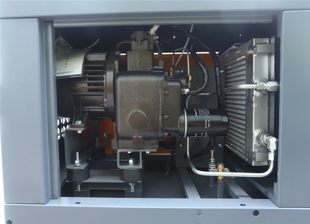 Single Phase Mini Electric Mobile 220/230/240V 8 Bar~10 bar 4 kW 5.5 HP Rotary Screw Air Compressor for Vehicles Painting