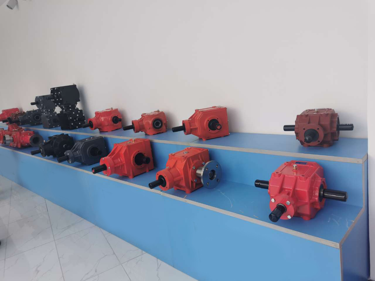 Forage Harvester Speed Reducer Gear Drive Silage Machine Gearbox for German Champion Four Disc (Type 3500)