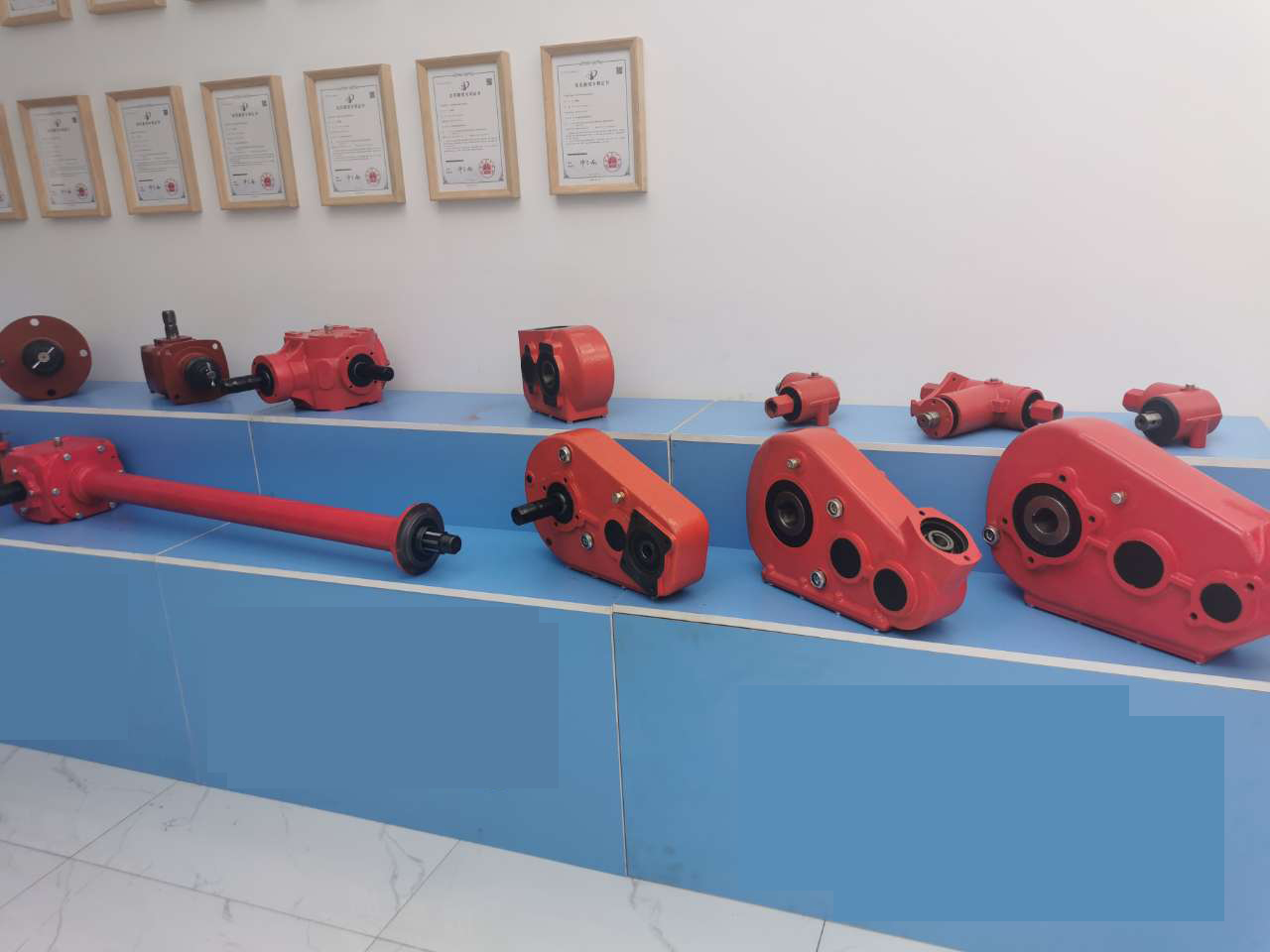 Forage Harvester Speed Reducer Gear Drive Silage Machine Gearbox for German Champion Four Disc (Type 3500)