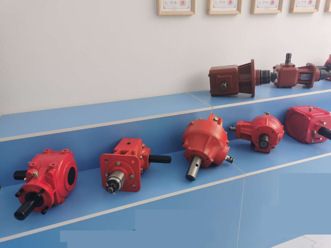 Forage Harvester Speed Reducer Gear Drive Silage Machine Gearbox for German Champion Four Disc (Type 3500)