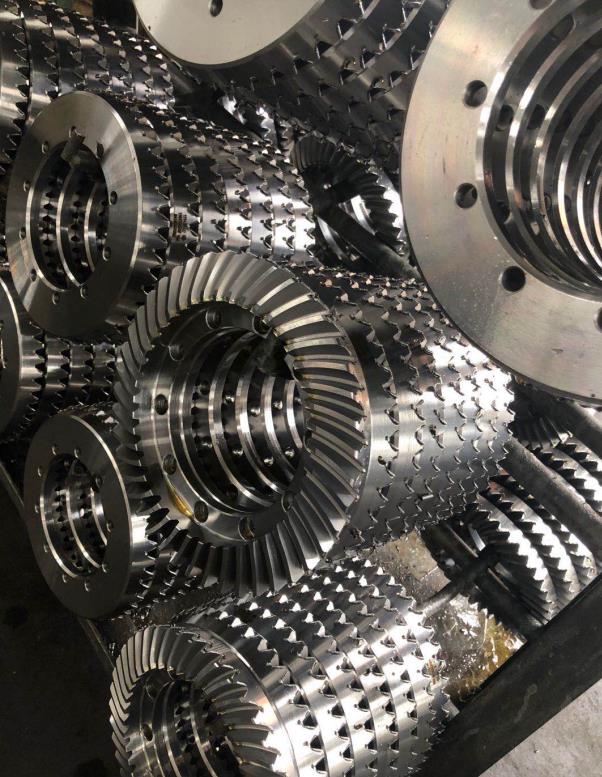 Miter CNC Gear Forged Screw Pinion Differential Stainless Steel Plastic Hypoid Helical Straight 90 45 Degree Spiral Bevel Gear