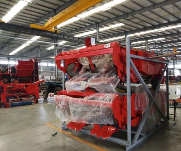 Compact Tractor Potato Digger and Loader