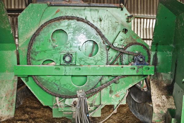 Agricultural Feeder Mixer Chain G27 G27T Attachment 667X 667H 667XC Steel Pintle Chains and Sprocket