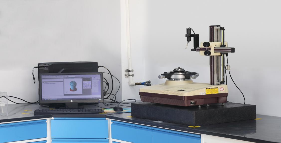 Good Quality Manufacture Machine and Test Equipment Customized Material Fuel Oil and New Energy Automobile Parts Shafts