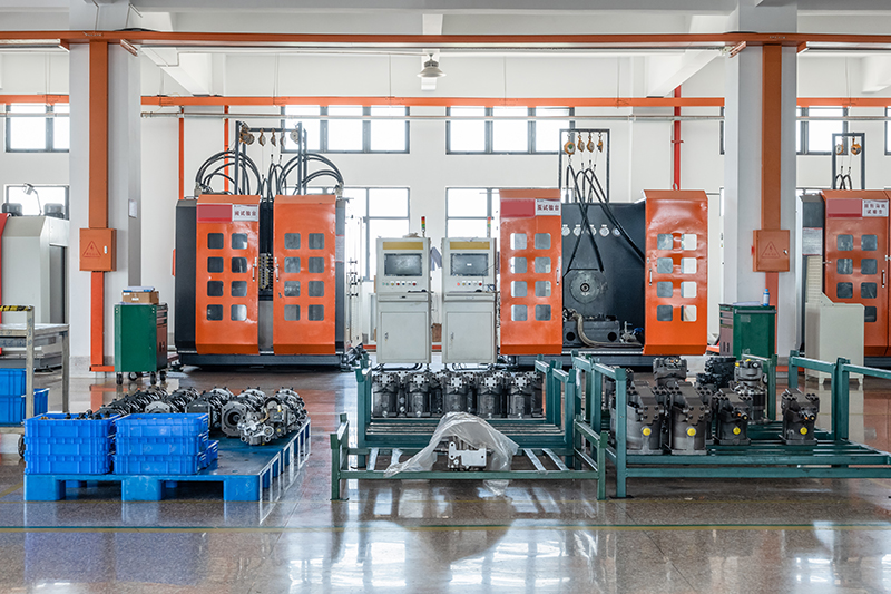 Wholesale Customized Grease Distributor Oil Manifold Injector Pump for Precision Machinery Punch Press JH21-125