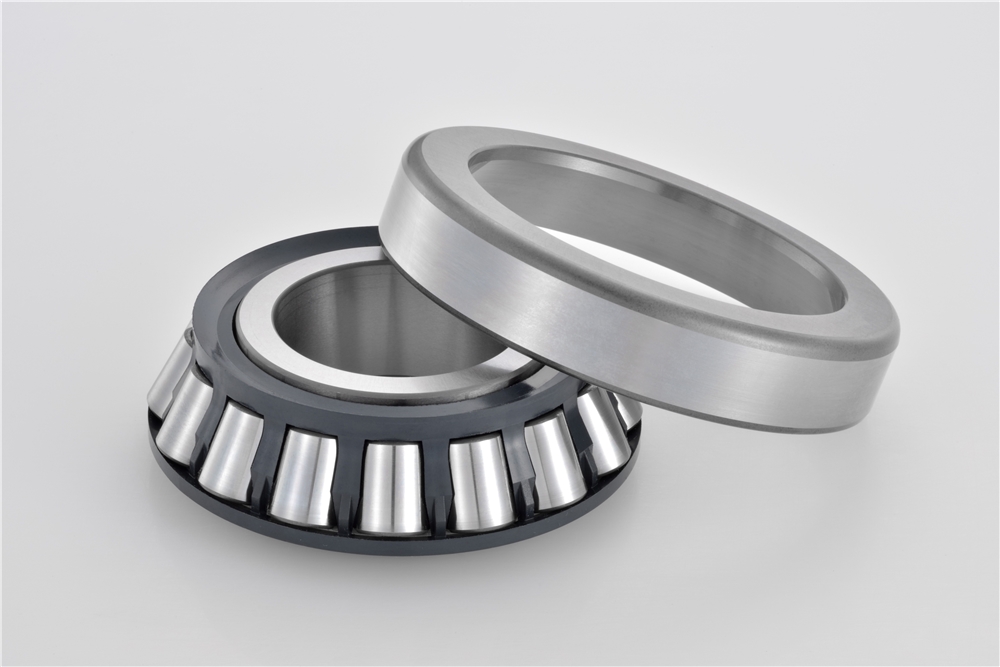 High Quality High Precision Single Row Steel Chrome Material  Tapered Roller Bearings