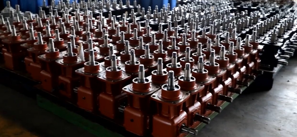 Agricultural Gearbox Tractor Drive Right Angle Pto Shaft Bevel Flail Mowers 540rpm Agriculture Mixer Rotary Tillers Gear Box