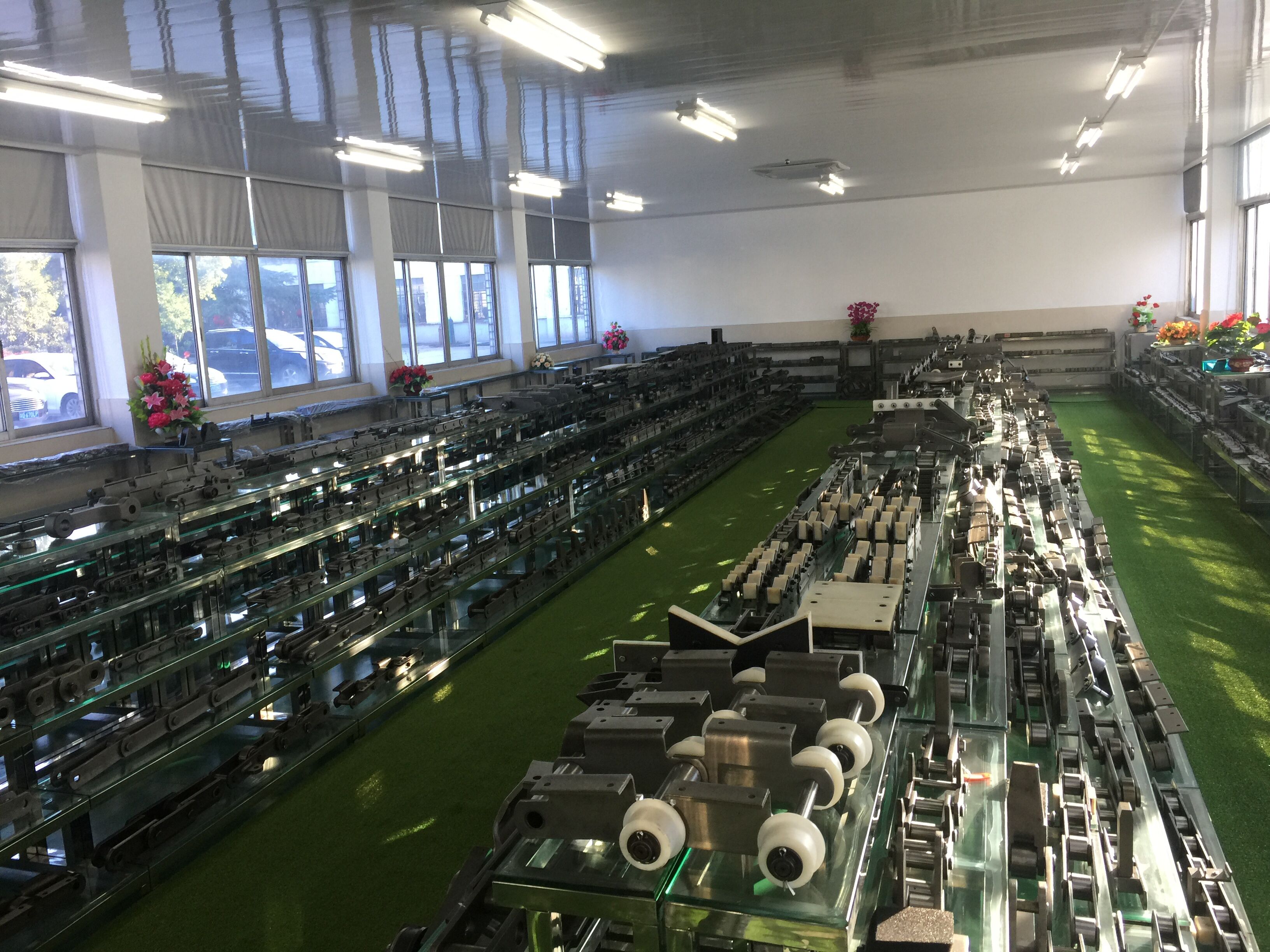Lumber Conveyor 81x Chain & Attachments